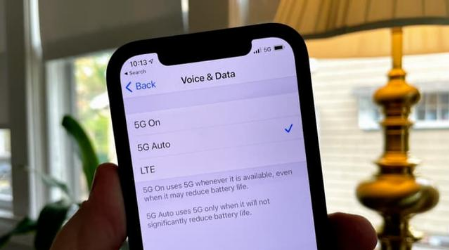砀山苹果手机维修分享iPhone 12如何打开或关闭5G网络 